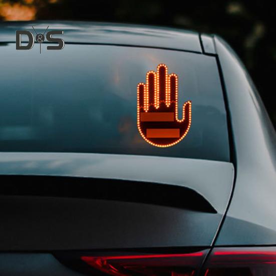 LumiDoigt™ – Exprimez-vous au volant avec style ! 🚗💡