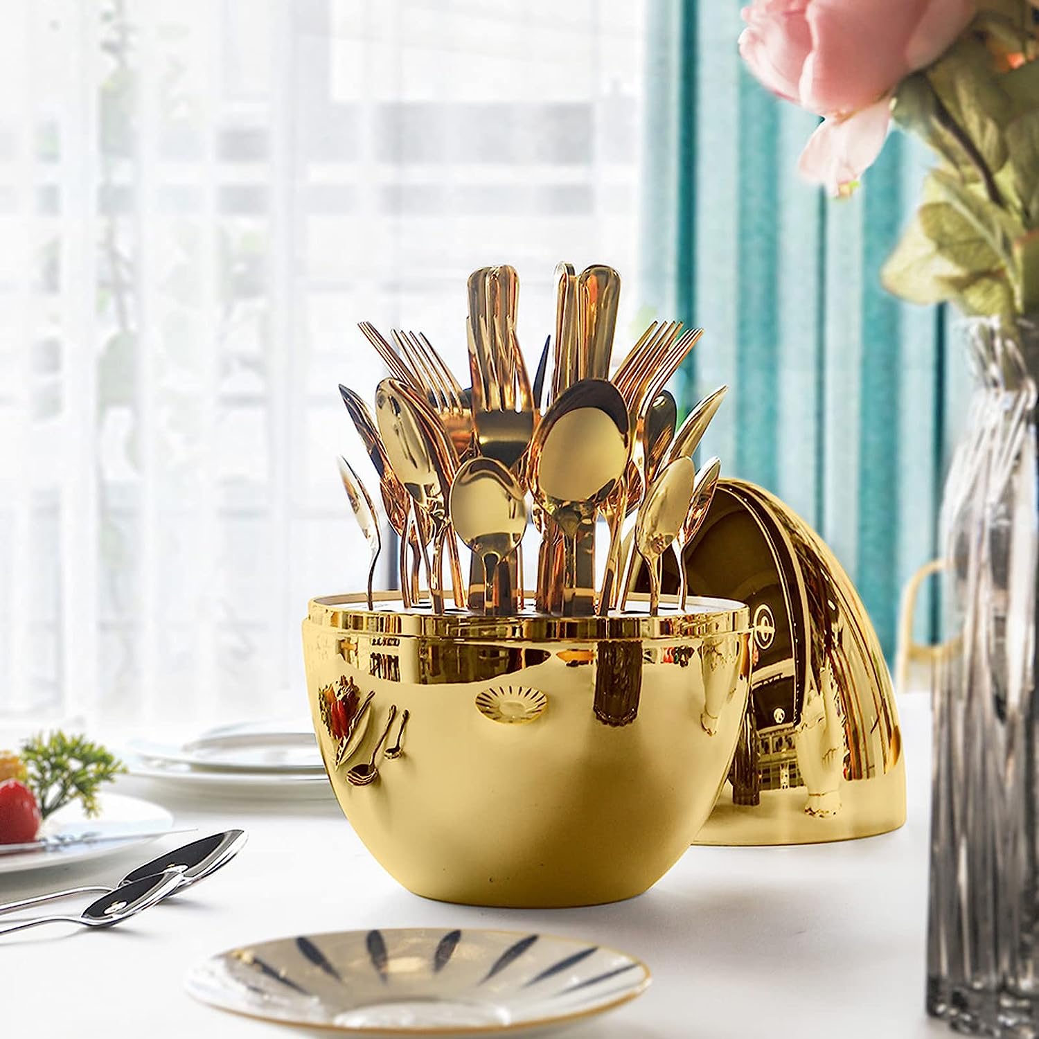 Ouabahas™ - LuxeNoyer – Les Couverts de Prestige pour des Repas Inoubliables