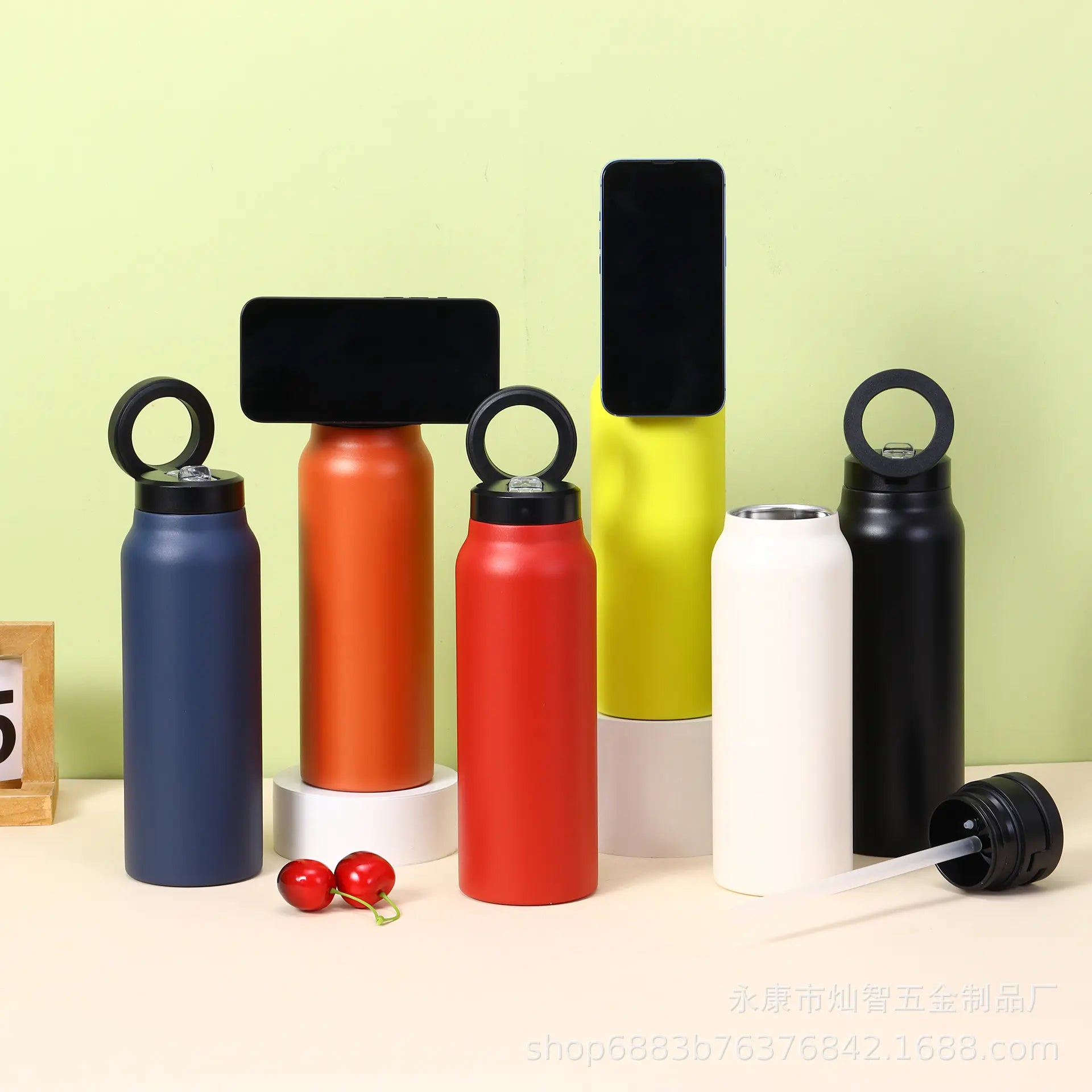 OUABAHAS™ - HydraTech 360° : La Bouteille Révolutionnaire Qui Vous Accompagne Partout ! 🚀💧