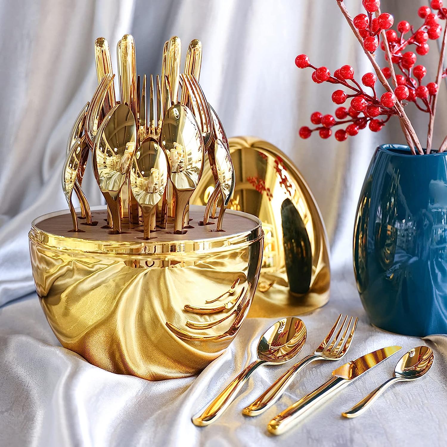 Ouabahas™ - LuxeNoyer – Les Couverts de Prestige pour des Repas Inoubliables