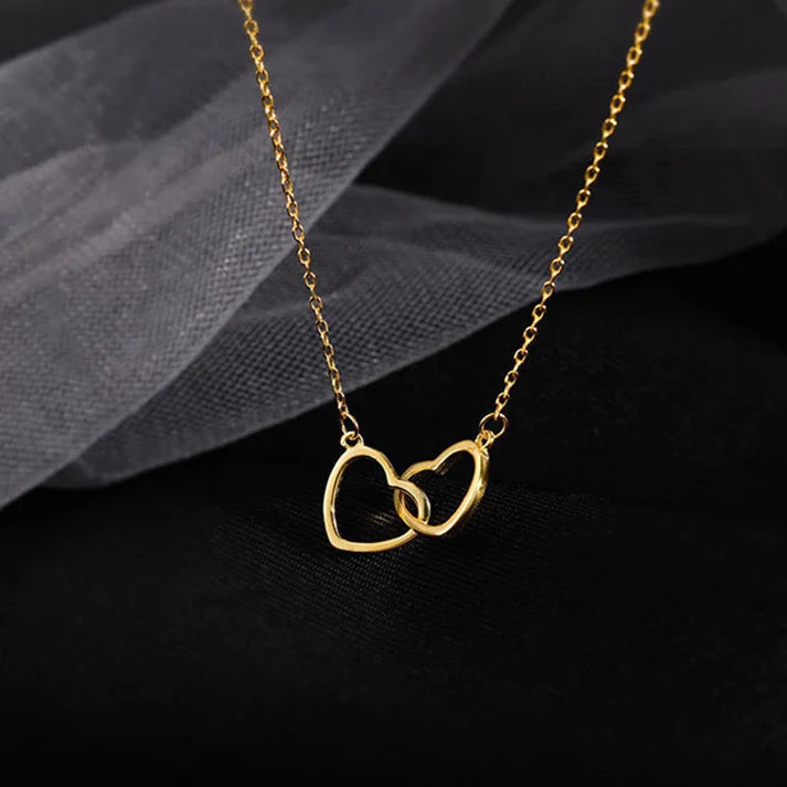 Oubahas™ - Infinity Love Necklace : Éternellement Unis : Le Collier Cœurs Entrelacés